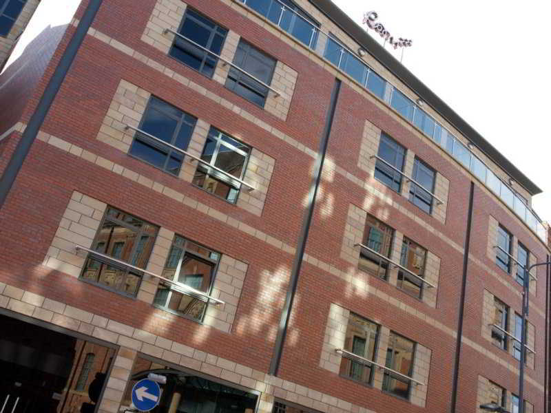 Roomzzz Leeds City Exterior foto